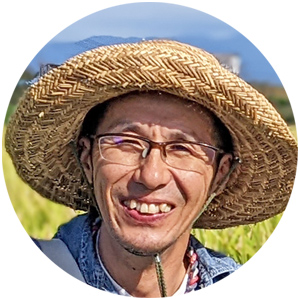 自然栽培米農家：安藤光一